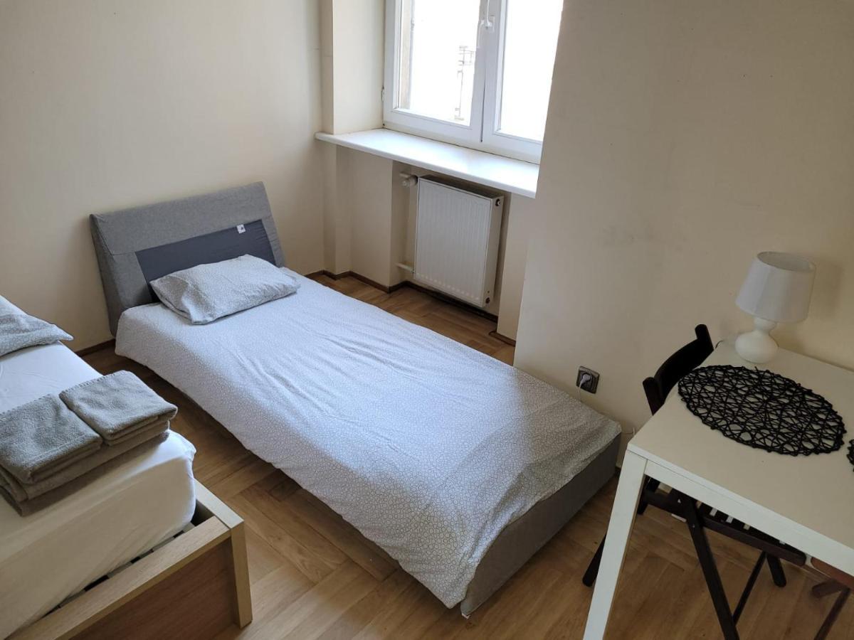 Your Apart Powisle Fabryczna Warszawa Buitenkant foto
