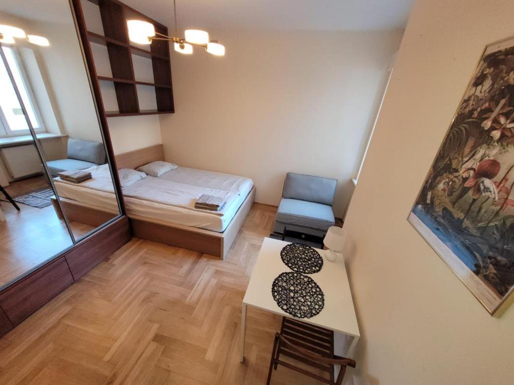 Your Apart Powisle Fabryczna Warszawa Buitenkant foto